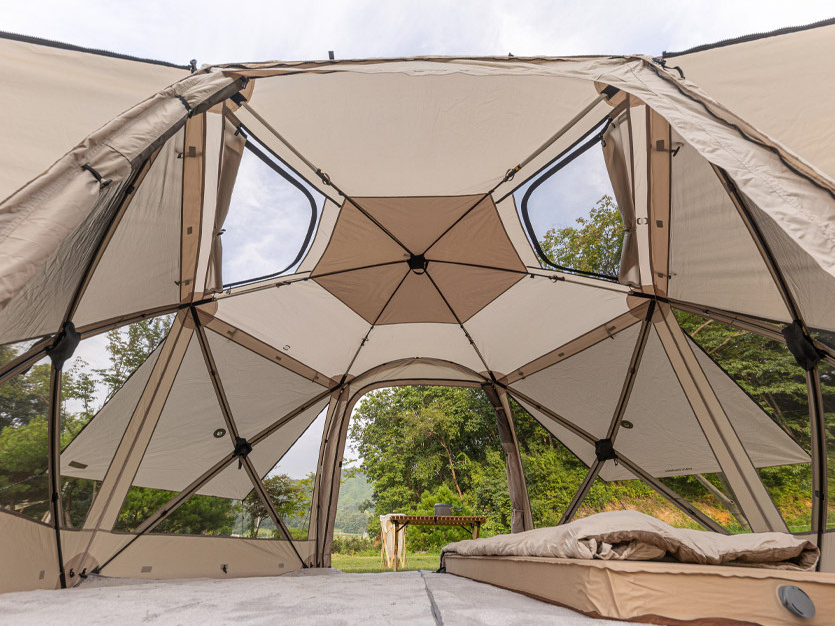 *Idoogen* Vantagon One Touch Car Park Tent Shelter.