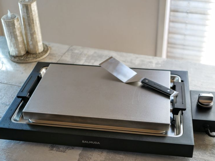 *BALMUDA* The Plate Pro, Clad Stainless Steel Plate & Griddle Pan Set for Outdoor