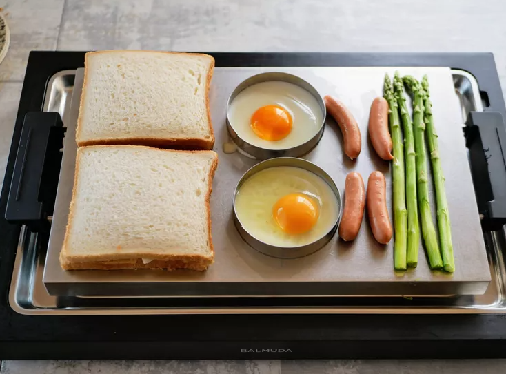 *BALMUDA* The Plate Pro, Clad Stainless Steel Plate & Griddle Pan Set for Outdoor
