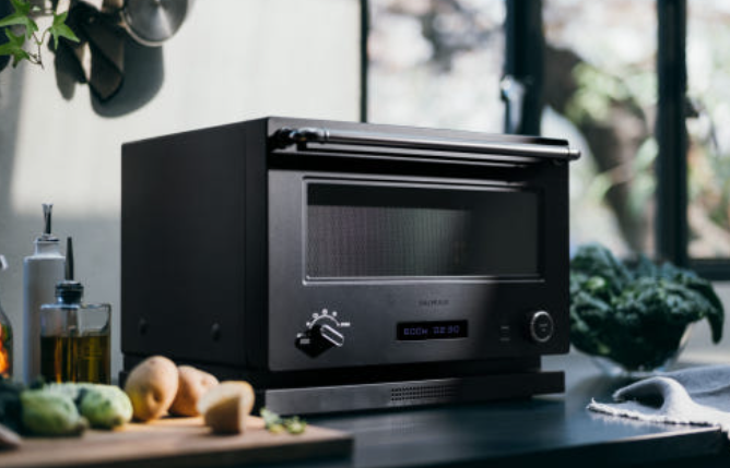 *BALMUDA* The Range 18L Multi function Microwave & Oven for Camping