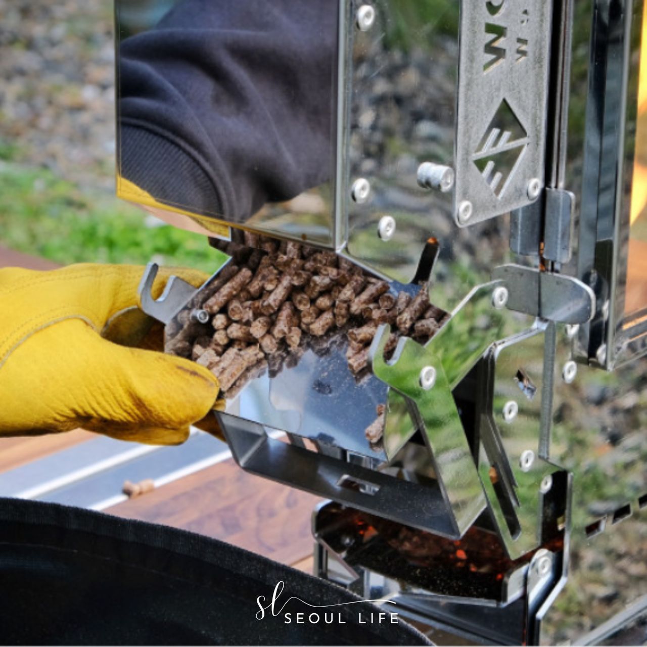 *Wood & Burn* Patio Stove TT for Outdoor Camping Pellet Burning.