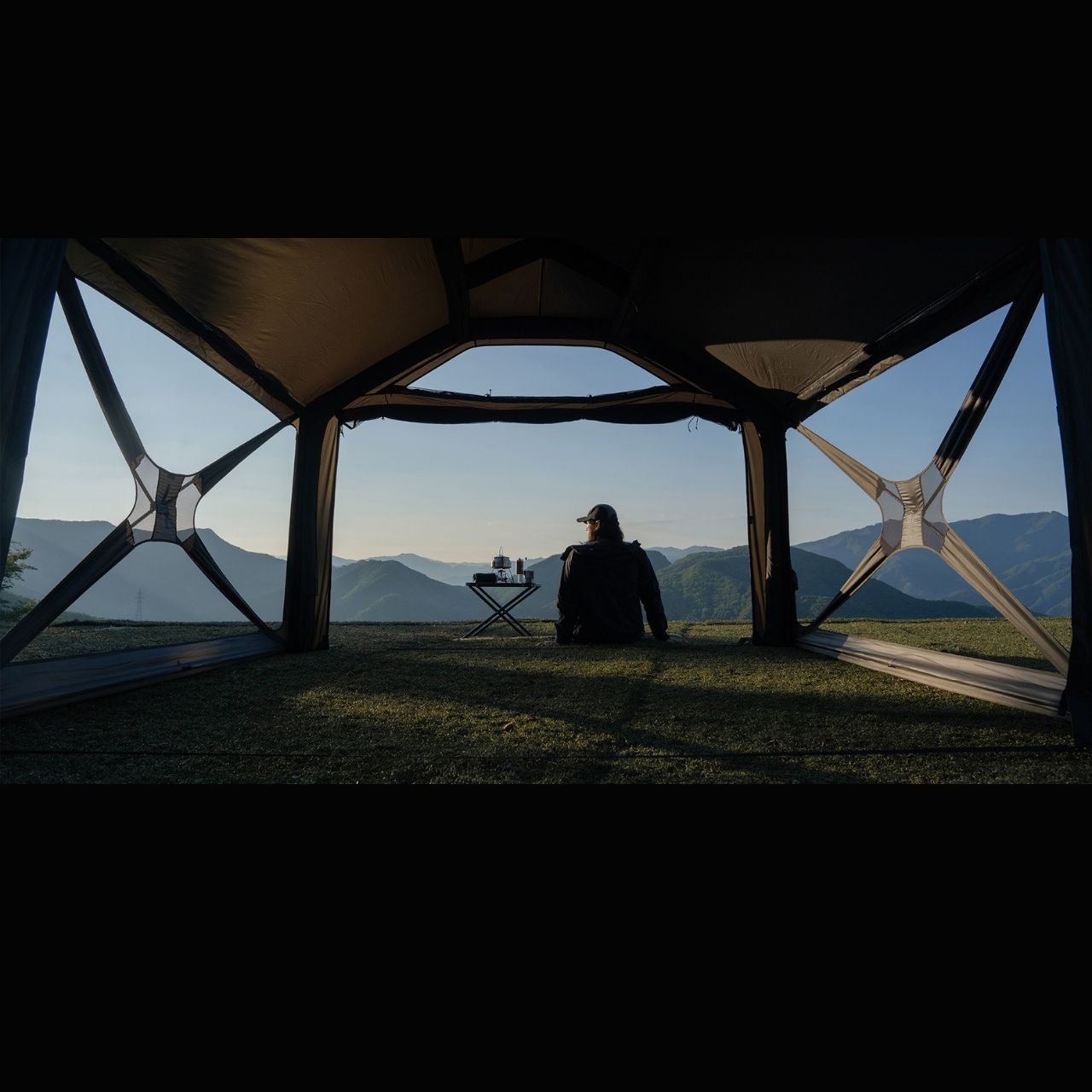 [Monterra] Cubex 2.8 Lightweight Air Shelter, Tent