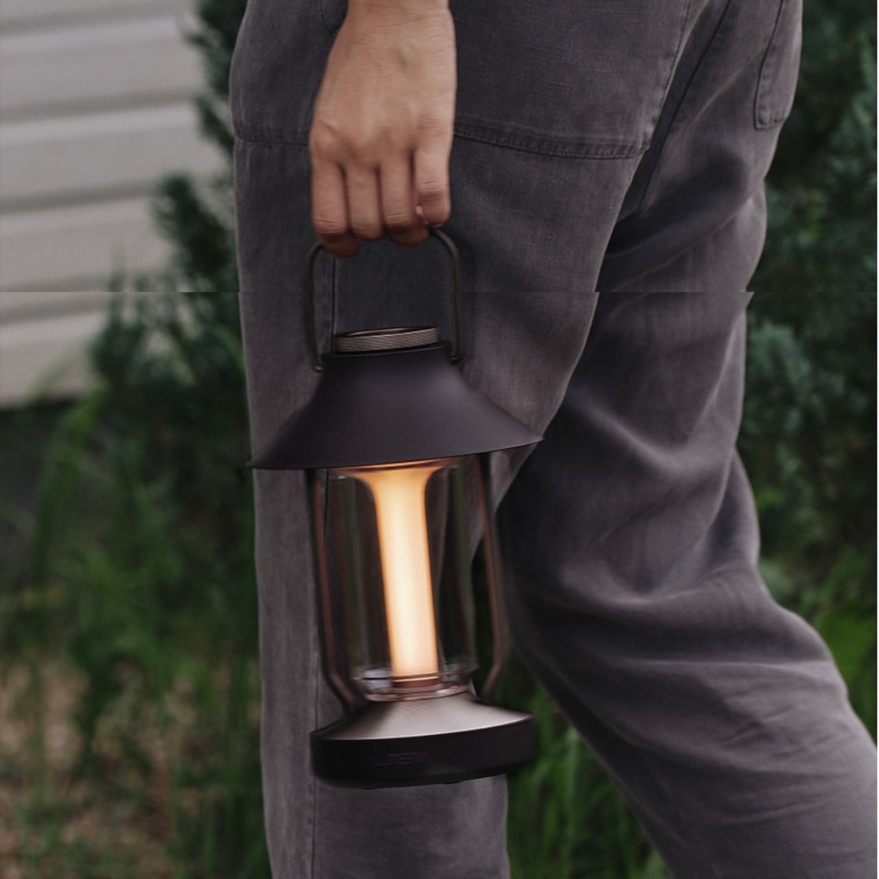 [Lumena] The Classic LED Camping lamp with T3 Tripod Stand