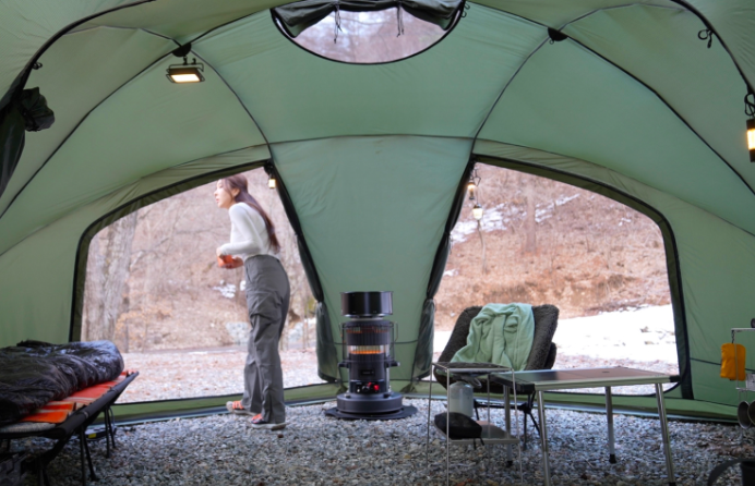 *Urbanside* Cephalo Dome Shelter Tent, Ultralight 4.2m Height Dome, 40D Nylon Silicone Coating. Camping Rental