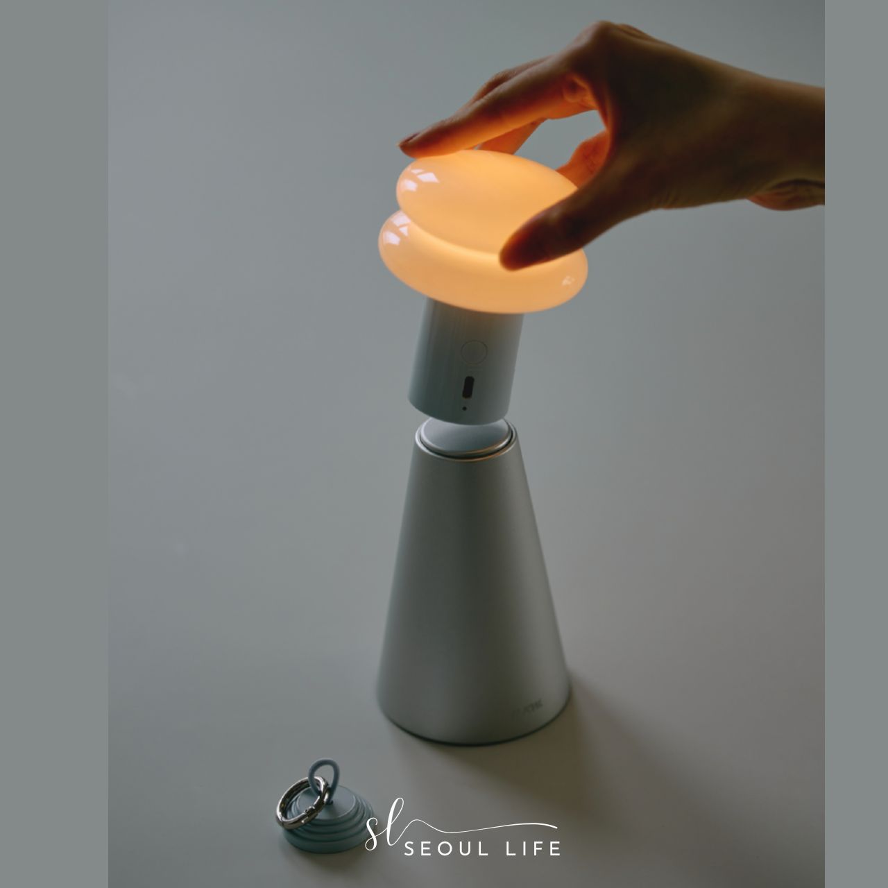 [ILKW] Snowman8 Multi-Use Portable Camping Lamp, Table Lamp, Lantern