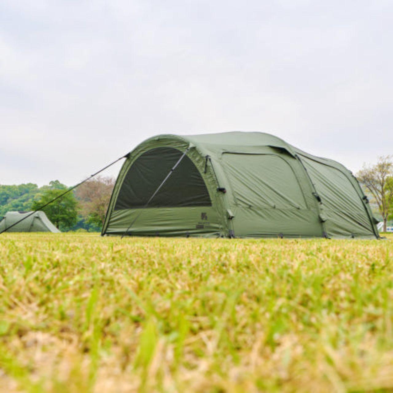 [We Can Trip] Model D Light-Weighted Air Tent, Shelter (Khaki, Black)