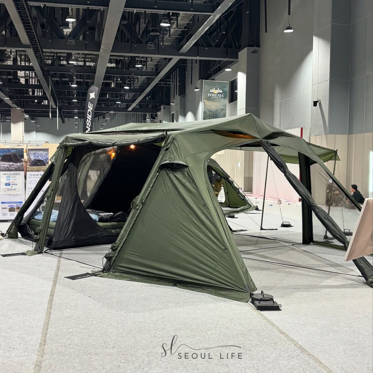Urbanside] Easy Cabin Pro Air Tent, 7.2 x 4.4M Large Shelter