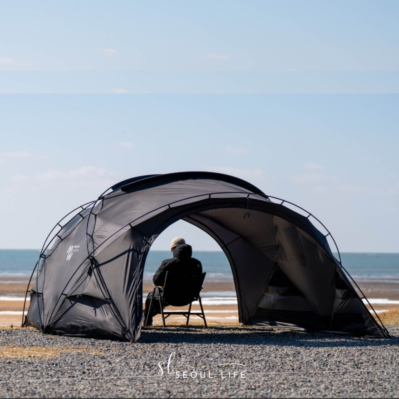 Minimal Works] Shelter G All Black Edition – SeoulLife