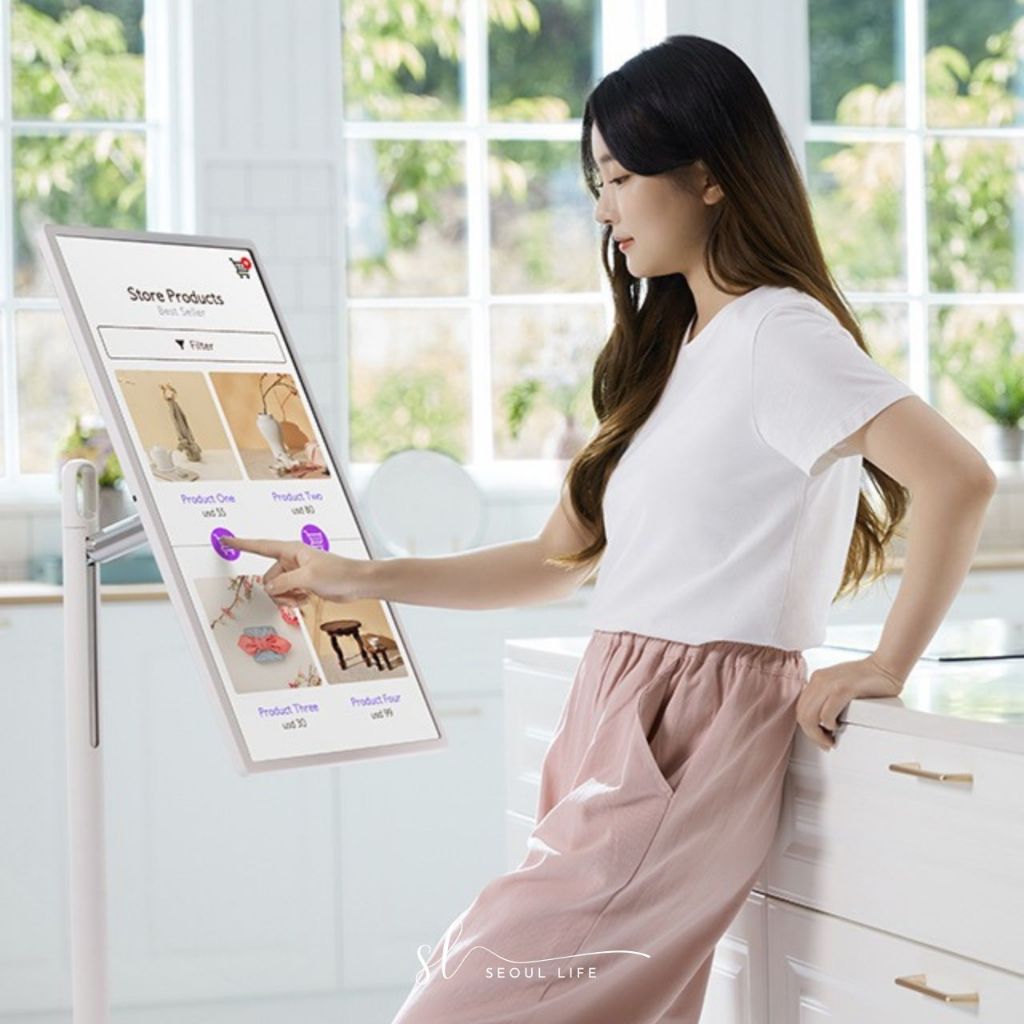 *LG Standby Me 27* 1080p-Portable Touch-Screen-Monitor, Built-in Battery, 360℃ Rotation